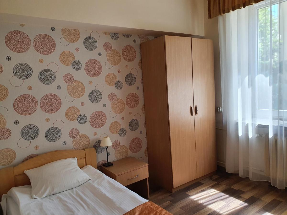 Hotel Iskra Rzeszów Eksteriør bilde
