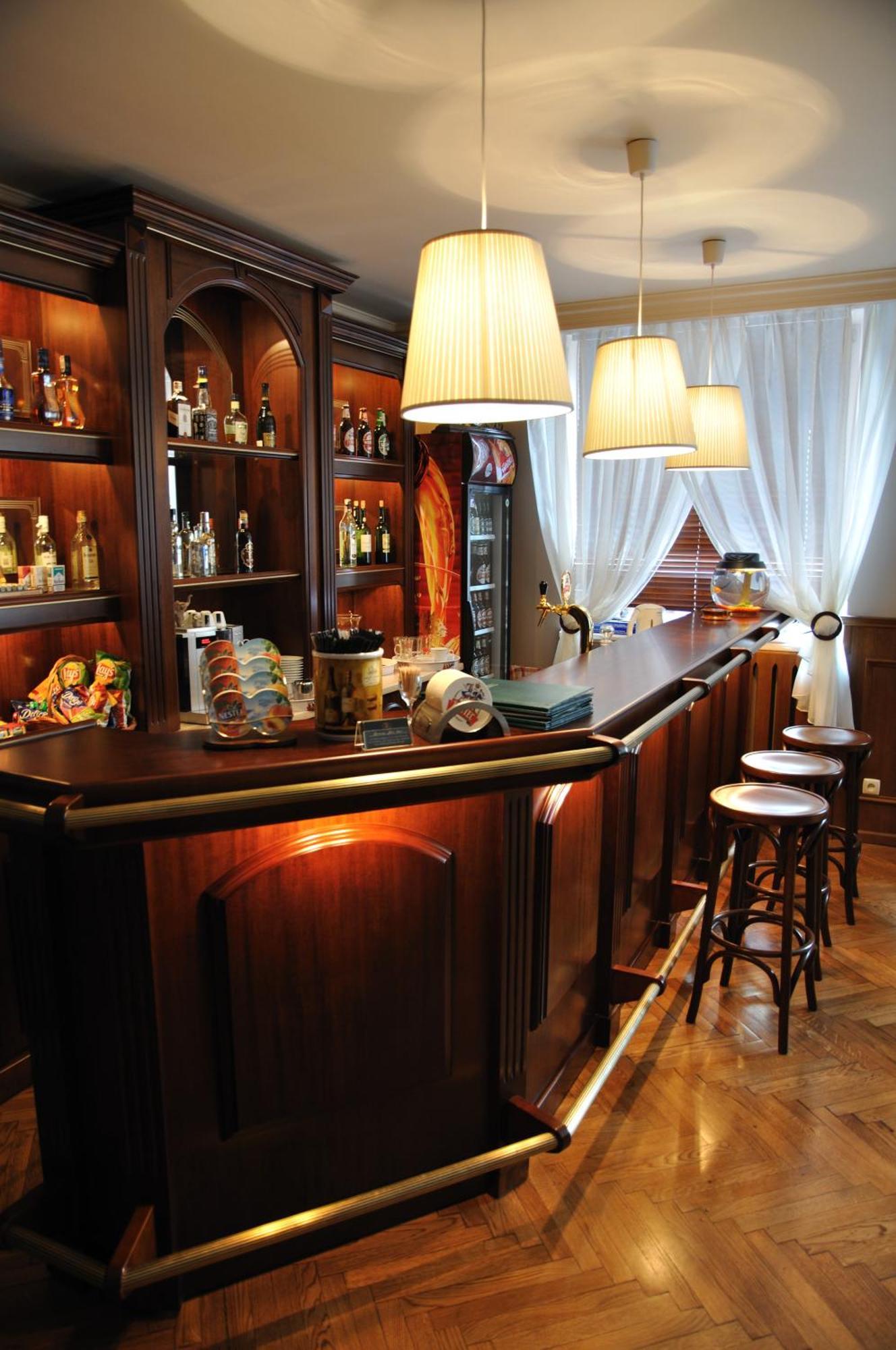 Hotel Iskra Rzeszów Eksteriør bilde